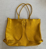 einmalige Handtasche backpack gelb metallic